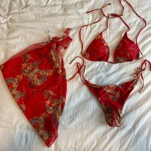 3 pc dragon detail bikini - Size L